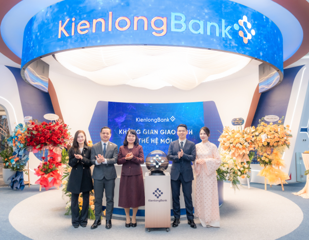 Ra mắt Không gian giao dịch Thế hệ mới KienlongBank Phạm Hùng: Công nghệ tiên tiến, nâng tầm cảm xúc