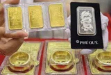 Giá vàng bạc đồng loạt lao dốc phiên đầu tuần