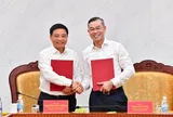 Bộ trưởng Bộ Tài chính Ngô Văn Tuấn nhận bàn giao nhiệm vụ
