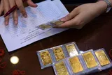 Phạt đến 50 triệu đồng nếu không khai báo việc mang vàng, tiền mặt khi xuất cảnh