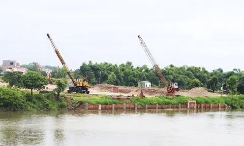Bắc Giang tăng cường quản lý hoạt động khai thác cát, sỏi lòng sông