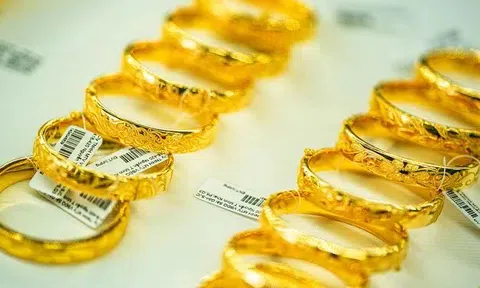 Vàng nhẫn tăng 1 triệu đồng/lượng cả hai chiều