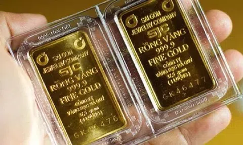 Giá vàng hôm nay 23/6/2025: Giá vàng chao đảo sau khi Mỹ tấn công Iran