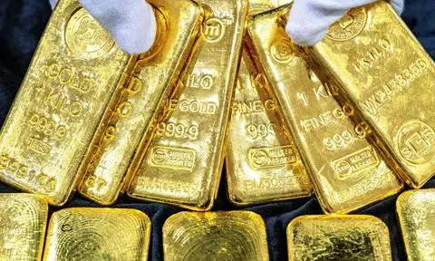 Giá vàng hôm nay 25/6/2025: Lao dốc không phanh, vàng miếng SJC đi về đâu?