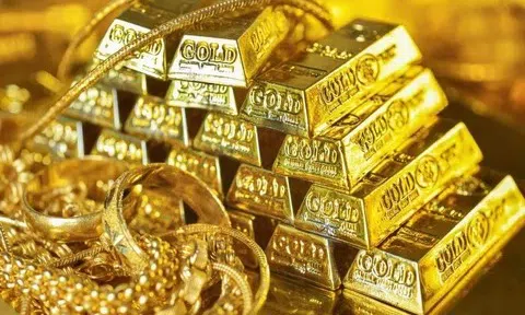Giá vàng hôm nay 8/7/2025: Chịu áp lực từ đồng USD, giá vàng quay đầu giảm