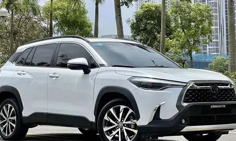 Giá xe Toyota Corolla Cross tháng 7/2025: Ưu đãi 50% lệ phí trước bạ, doanh số tăng mạnh