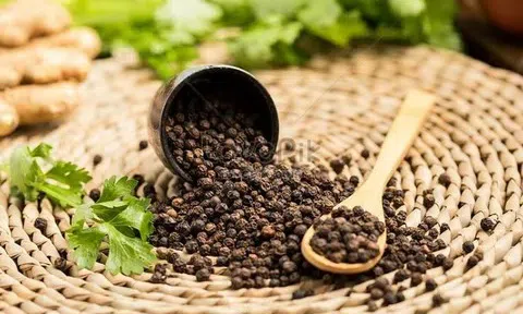 Giá tiêu hôm nay 1/8/2025: Tăng mạnh, cao nhất 140.000 đồng/kg