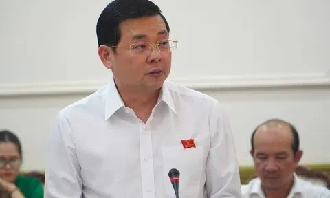 “Sẽ xem xét không cho chủ đầu tư thực hiện các dự án khác nếu chậm làm hồ sơ cấp sổ hồng với dự án cũ”