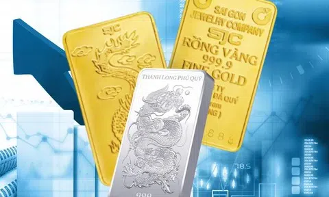 Giá vàng “thất thường” trong ngày đầu bỏ độc quyền vàng