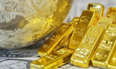 Giá vàng hôm nay 14/10/2025: Tăng cao chưa từng có