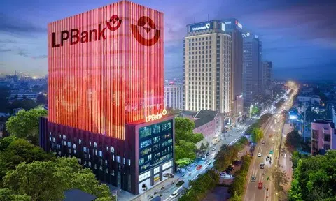 LPBank báo lãi ấn tượng với hơn 9.600 tỷ đồng sau 9 tháng đầu năm 2025