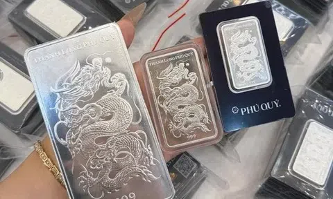 Giá bạc hôm nay 28/10/2025: Biến động mạnh trên thị trường thế giới và trong nước