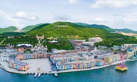 Doanh thu và lợi nhuận gộp từ hoạt động kinh doanh cốt lõi của Vinpearl tăng mạnh