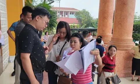 Làm thế nào để ngăn chặn tình trạng đẩy giá ảo trong đấu giá đất?