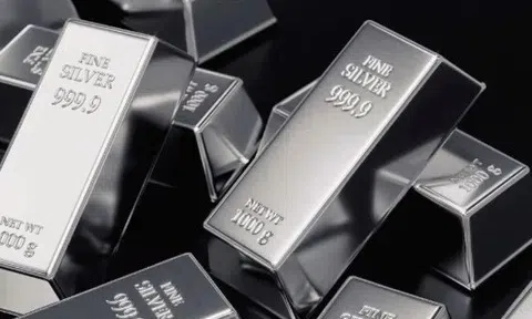 Giá bạc hôm nay 14/11/2025: Thế giới quay đầu giảm, trong nước trái chiều