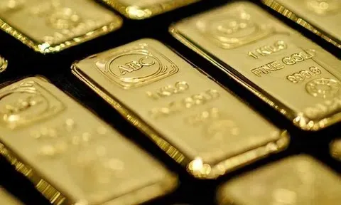 Giá vàng hôm nay 14/11/2025: Tăng phi mã