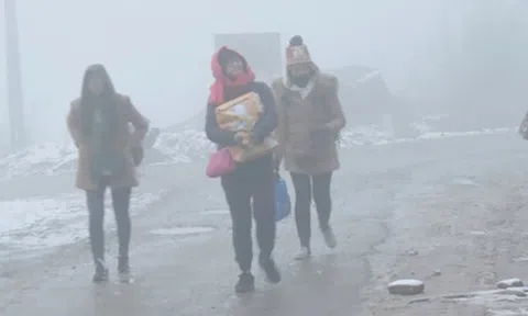 Miền Bắc đón đợt không khí lạnh mạnh "lạ thường", liệu xuất hiện băng giá?