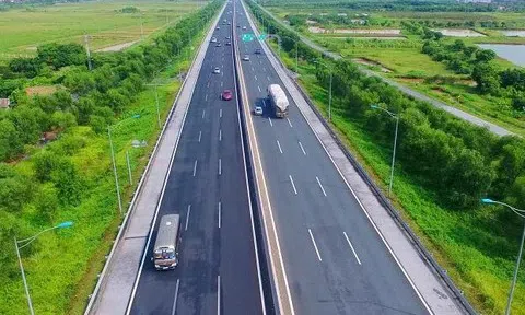 Nghiên cứu đầu tư cao tốc 305 km nối Mộc Châu - Sơn La - Điện Biên
