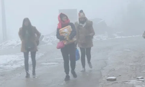 Miền Bắc đón đợt không khí lạnh mạnh "lạ thường", liệu xuất hiện băng giá?