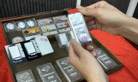 Giữa lúc giá bạc tăng mạnh, Ancarat bất ngờ giảm 90% vốn điều lệ