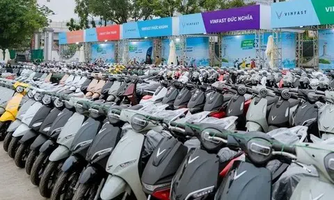 Hơn 400.000 xe bán ra, VinFast giữ vị thế dẫn đầu thị trường xe máy điện Việt Nam