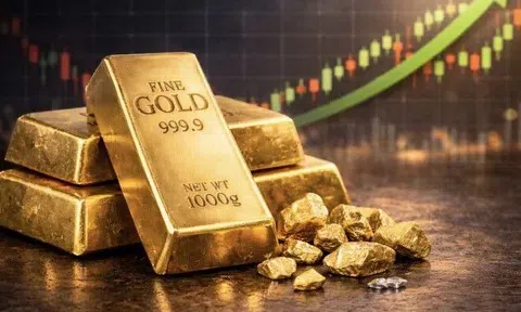 Giá vàng hôm nay 9/2/2026: Vàng SJC và nhẫn tiếp tục tăng mạnh, vượt mốc 5.000 USD/ounce