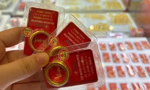 Giá vàng hôm nay 4/3/2026: Lao dốc ở cả hai chiều