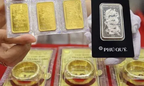 Giá vàng bạc đồng loạt lao dốc phiên đầu tuần