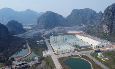 Người dân dỡ lán trại, ngừng chặn xe rác vào bãi rác lớn nhất Thanh Hóa