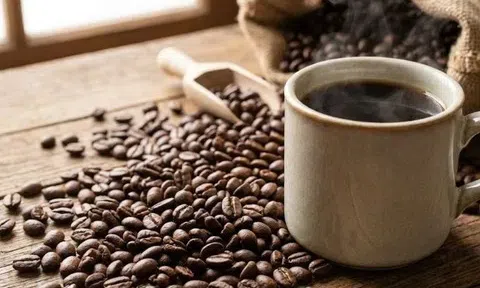 Giá cà phê hôm nay 19/3/2026: Giá cà phê tiếp tục tăng, trong nước dao động từ 91.800 - 93.100 đồng/kg