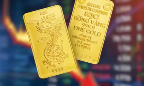 Giá vàng giảm mạnh gần 5 triệu/lượng, tỷ giá USD tiếp đà đi lên