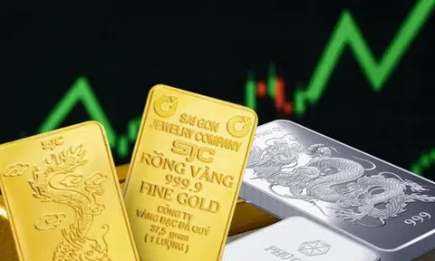 Giá vàng bật tăng cuối tuần, bạc vẫn “đuối sức” sau chuỗi giảm sâu