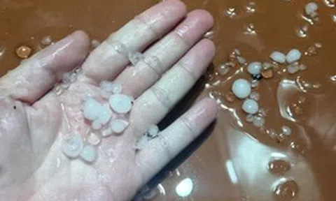 Giải mã hiện tượng mưa đá diện rộng tại Hà Nội và miền Bắc