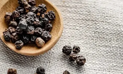 Giá tiêu hôm nay 3/4/2026: Trong nước đồng loạt tăng