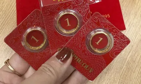 Giá vàng bật tăng trở lại, rút ngắn chênh lệch với thế giới