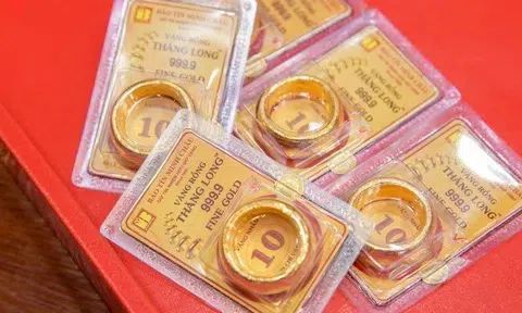 Giá vàng đi ngang, giữ mốc 173 triệu đồng/lượng