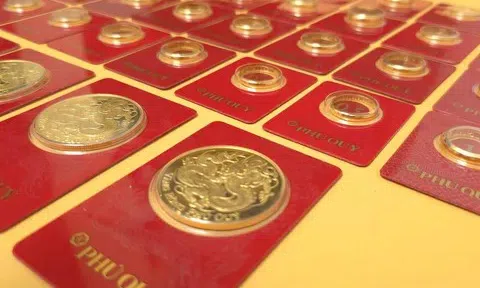 Giá vàng tăng “sốc” gần 4 triệu đồng/lượng