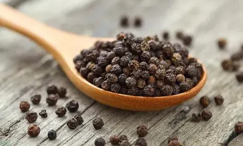 Giá tiêu hôm nay 10/4: Giao dịch ở mức 138.000 – 139.000 đồng/kg