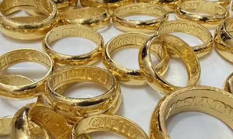 Giá vàng tăng hơn 2 triệu đồng/lượng