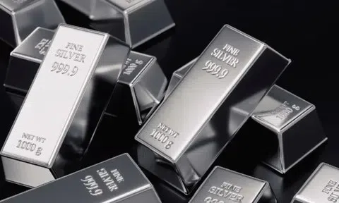 Giá bạc hôm nay 17/4/2026: Biến động giảm sau nhịp tăng mạnh