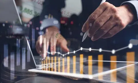 Doanh nghiệp địa ốc tái khởi động kế hoạch phát hành riêng lẻ