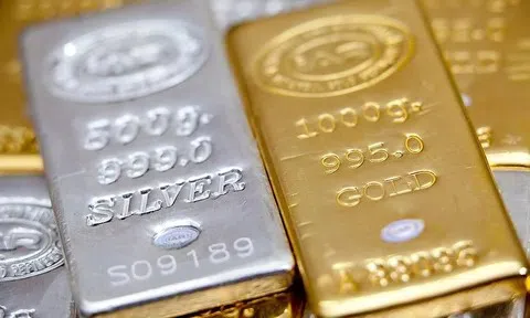 Giá vàng, bạc tăng mạnh ngày cuối tuần