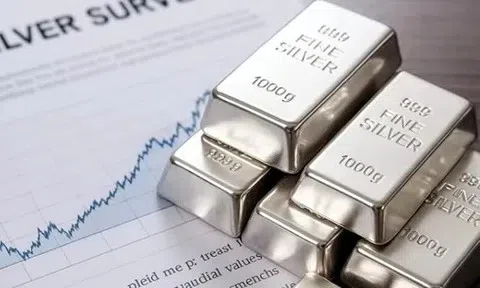 Giá bạc hôm nay 12/5/2026: Tăng sốc gần 6 triệu đồng/kg