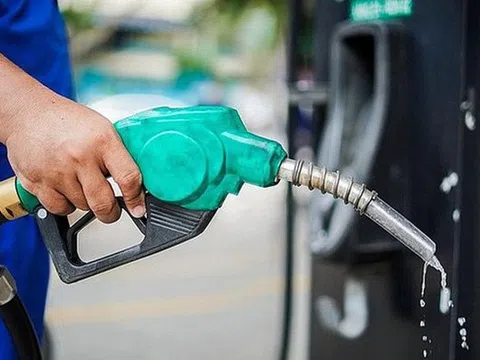 Giá xăng trong nước có thể giảm lần thứ 5 liên tiếp