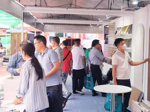 Nhiều vật liệu xanh, thiết bị năng lượng tái tạo mới tại Triển lãm quốc tế Vietbuild Hà Nội 2025