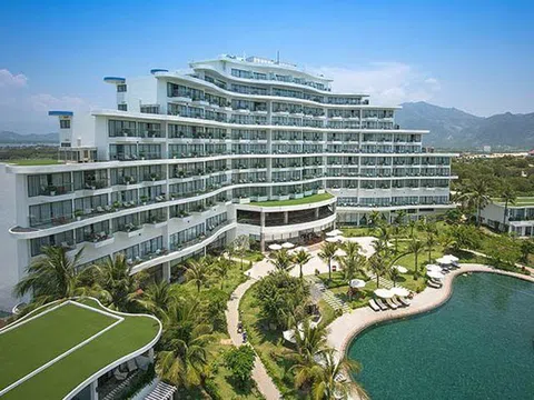 Crystal Bay bị xử phạt vì chậm công bố báo cáo