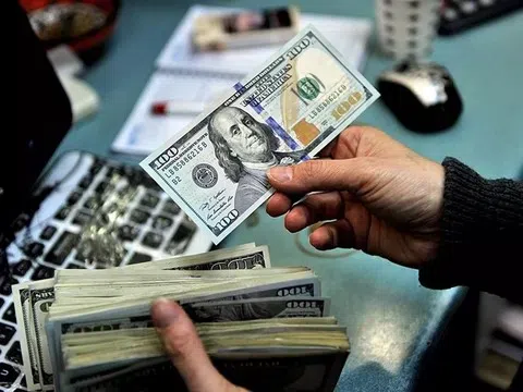 Tỷ giá USD hôm nay 8/7/2025: Đồng USD tăng giá sau khi ông Trump công bố áp thuế với Nhật Bản và Hàn Quốc