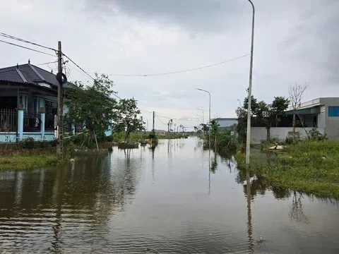 Thanh Hóa: Người dân “ngụp lặn” trong khu tái định cư