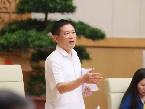 Cổ phần hóa là để doanh nghiệp mạnh lên chứ không phải bán đất