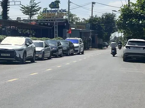 Ngân hàng Nhà nước Khu vực 2 yêu cầu tạm dừng cho vay thanh toán tiền đặt cọc bất động sản